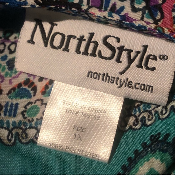 NorthStyle thin high low shirt 1X - Picture 6 of 6